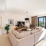 Appartement Stunning Penthouse -private Pool *