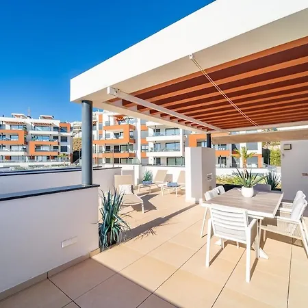아파트 Stunning Penthouse -private Pool 푸엔히롤라
