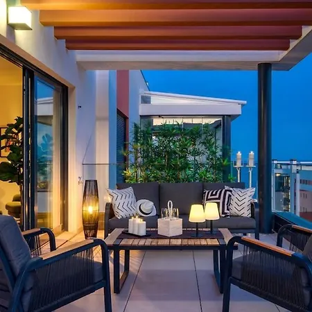 Stunning Penthouse -private Pool Appartement Fuengirola