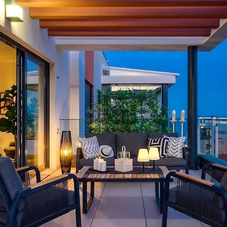 Stunning Penthouse -private Pool Apartment Fuengirola