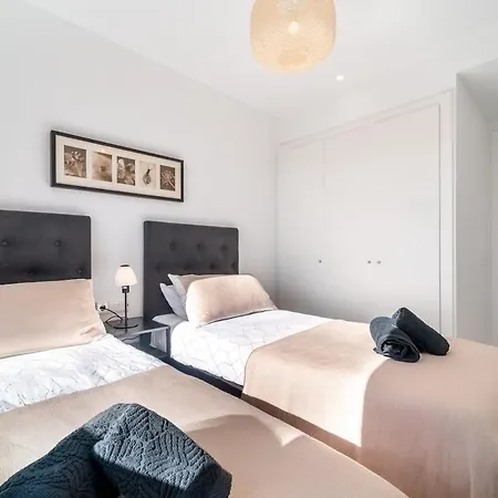 Appartement Stunning Penthouse -private Pool