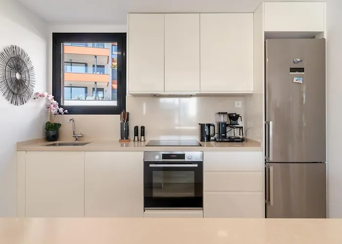 Stunning Penthouse -private Pool