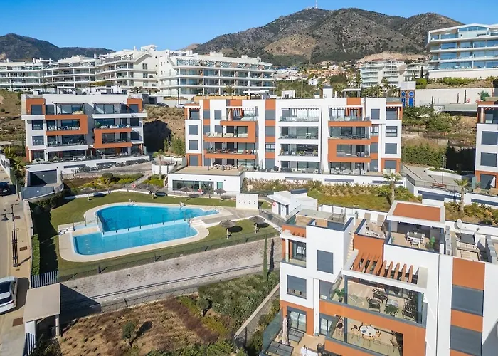 Stunning Penthouse -private Pool * Fuengirola
