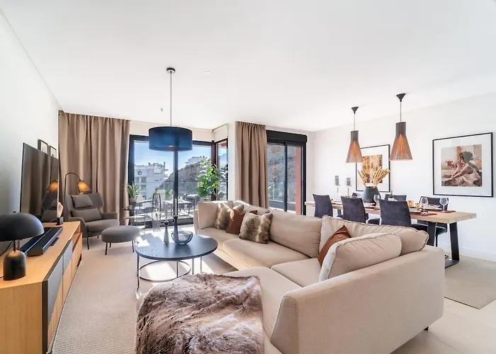 Stunning Penthouse -private Pool Fuengirola