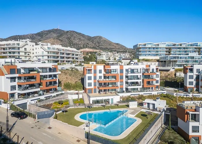 Stunning Penthouse -private Pool Apartment