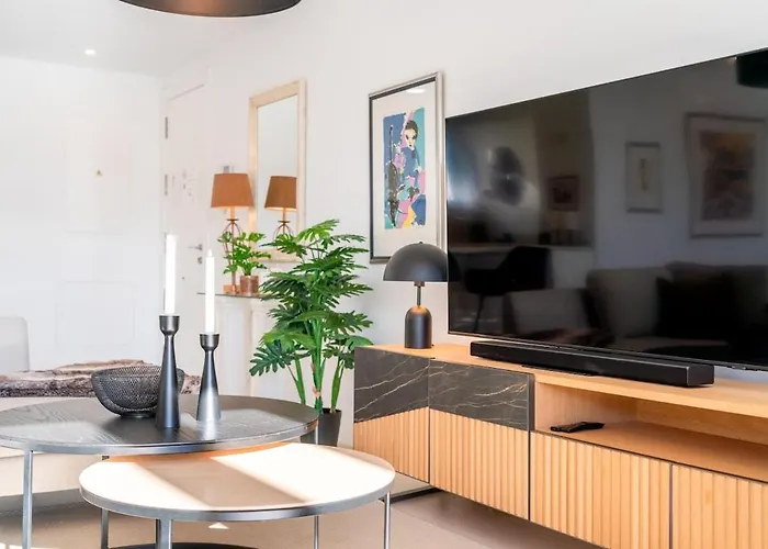 Stunning Penthouse -private Pool *