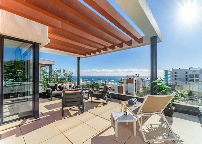 Stunning Penthouse -private Pool Fuengirola